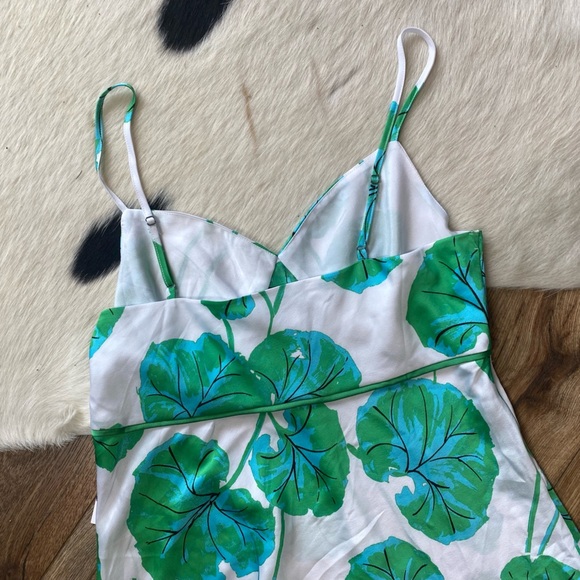 Diane von Furstenberg Geranium Leaf Short Satin Slip Dress - Picture 11 of 12